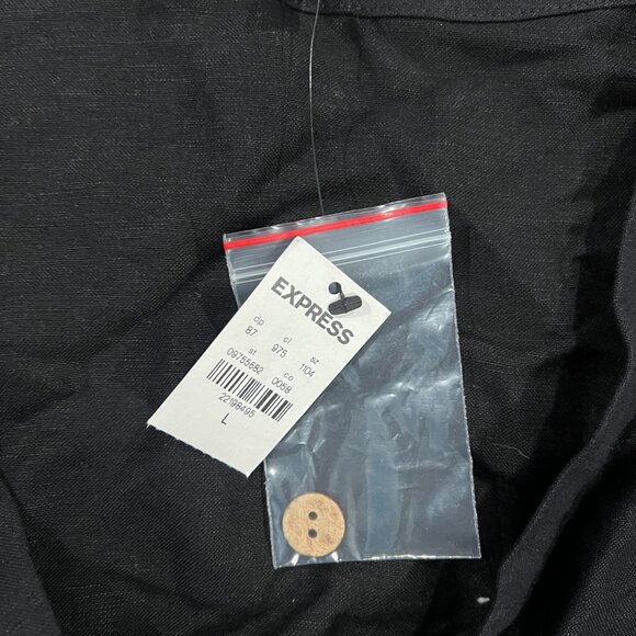 NWT Express Black Button Up Crop Top Short Sleeve Size Large - Picture 4 of 5